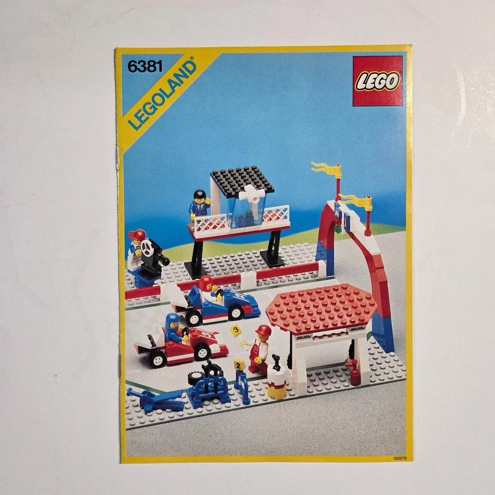 LEGO 6381 Motor Speedway Instructions Manual Vtg 1987 Legoland‎ Town Race Track